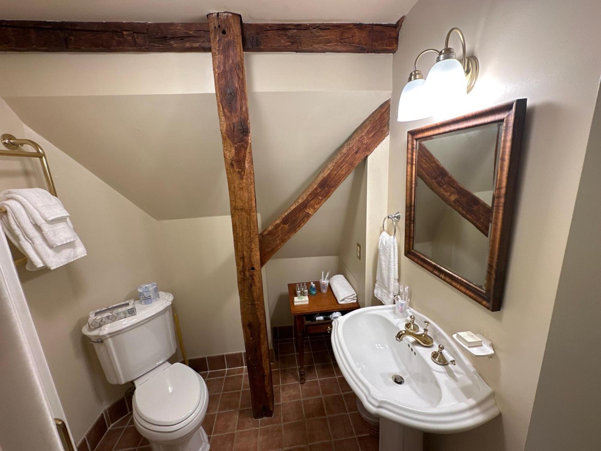 The 1708 House Bed & Breakfast Саутхемптън Екстериор снимка