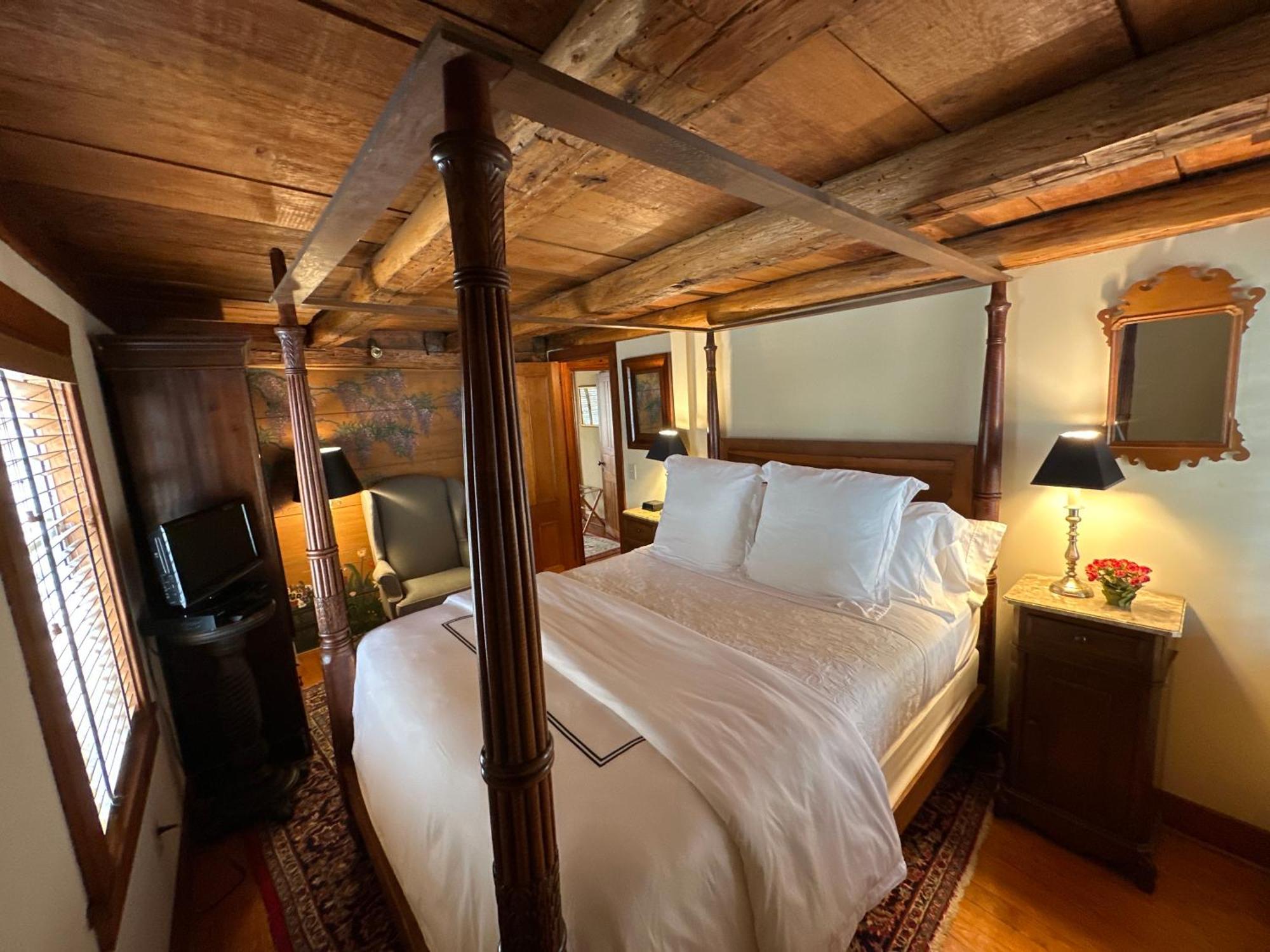 The 1708 House Bed & Breakfast Саутхемптън Екстериор снимка