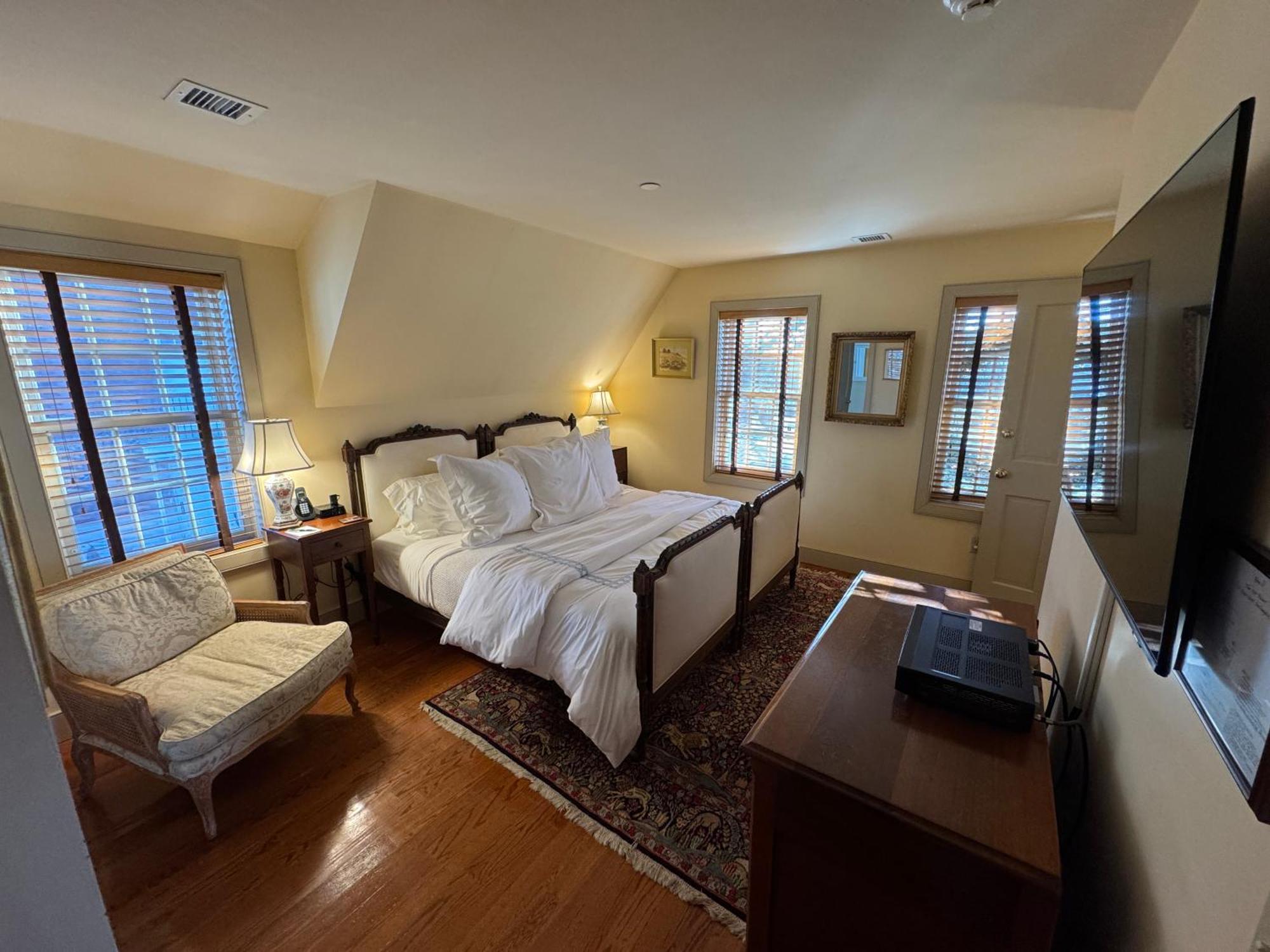 The 1708 House Bed & Breakfast Саутхемптън Екстериор снимка